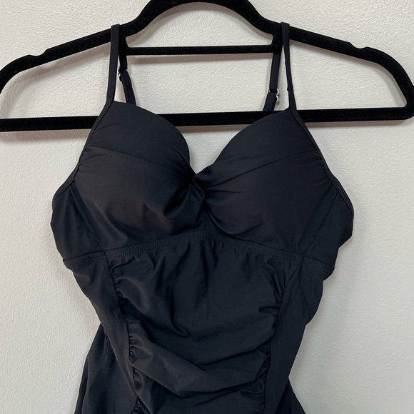Assets by Sara Blakely SPANX Push Up One Piece Swimsuit in Jet Black - Picture 3 of 7